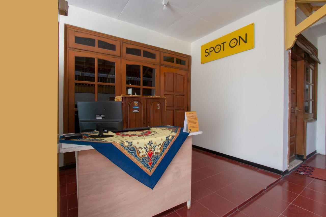Hotel Spot On 3218 Bee Palm Family Syariah Malang Zewnętrze zdjęcie