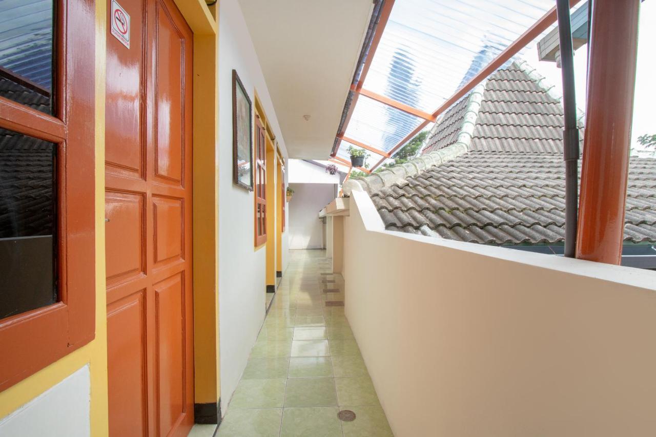 Hotel Spot On 3218 Bee Palm Family Syariah Malang Zewnętrze zdjęcie
